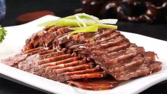 娱乐吃瓜酱牛肉视频播放,揭秘视频背后的热门现象